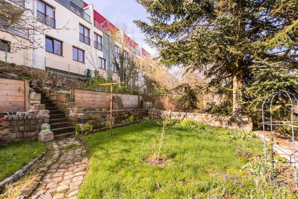 Apartament Apartman Vishegrad Karlowe Wary Zewnętrze zdjęcie